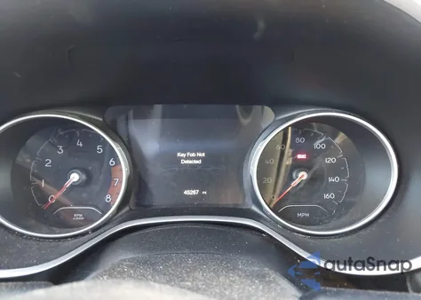 2019 Jeep Compass Latitude 4X4 из США, поврежденный, VIN 3C4NJDBB1KT690789